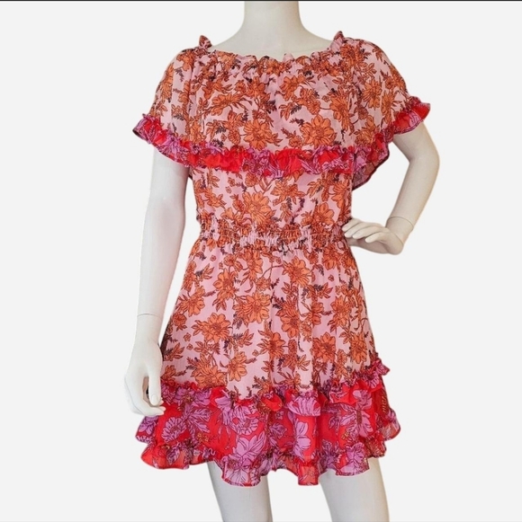 Jessica Simpson Dresses & Skirts - JESSICA SIMPSON size M Amelia Ruffle Floral Off-Shoulder‎ mini dress